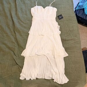 NWT White tiered bustier midi dress